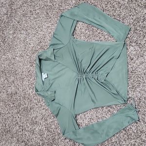 Rue 21 medium green tee